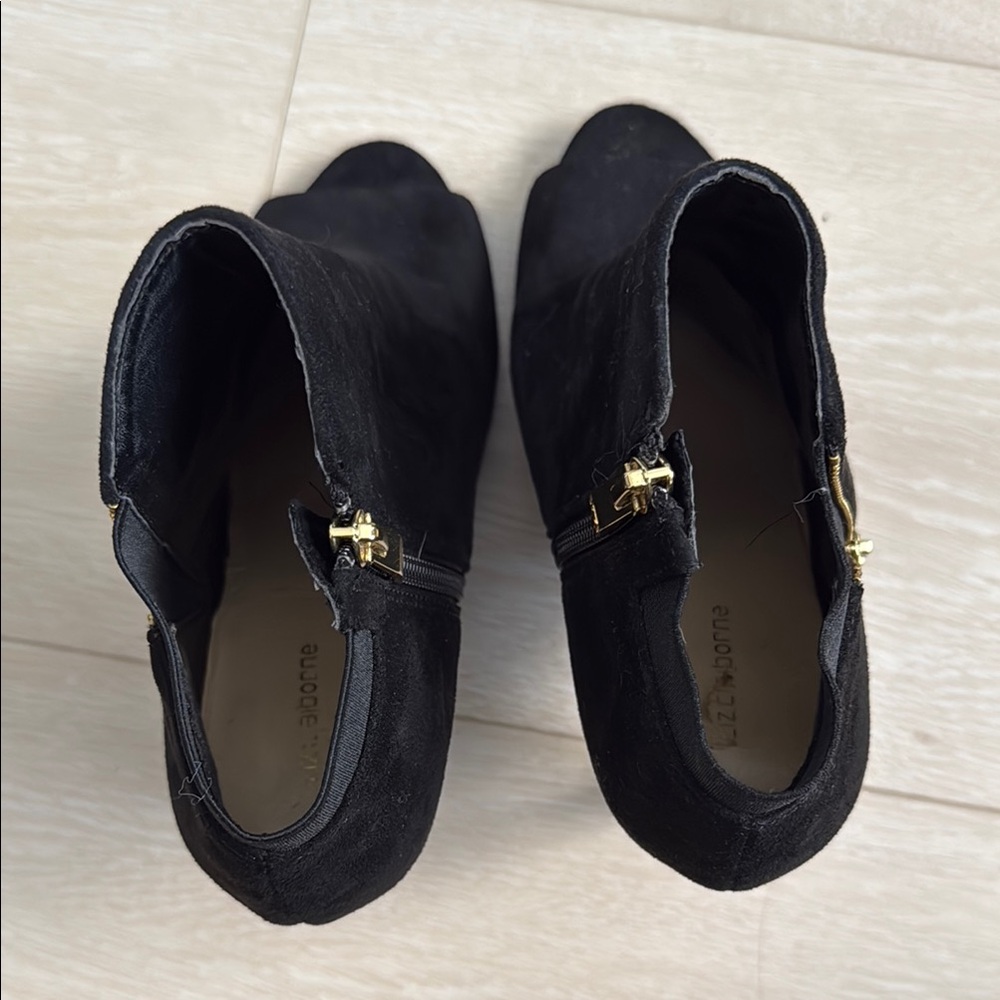 Liz Claiborne Black Peep-Toe Ankle Boots with High Heel - Picture 3 of 8